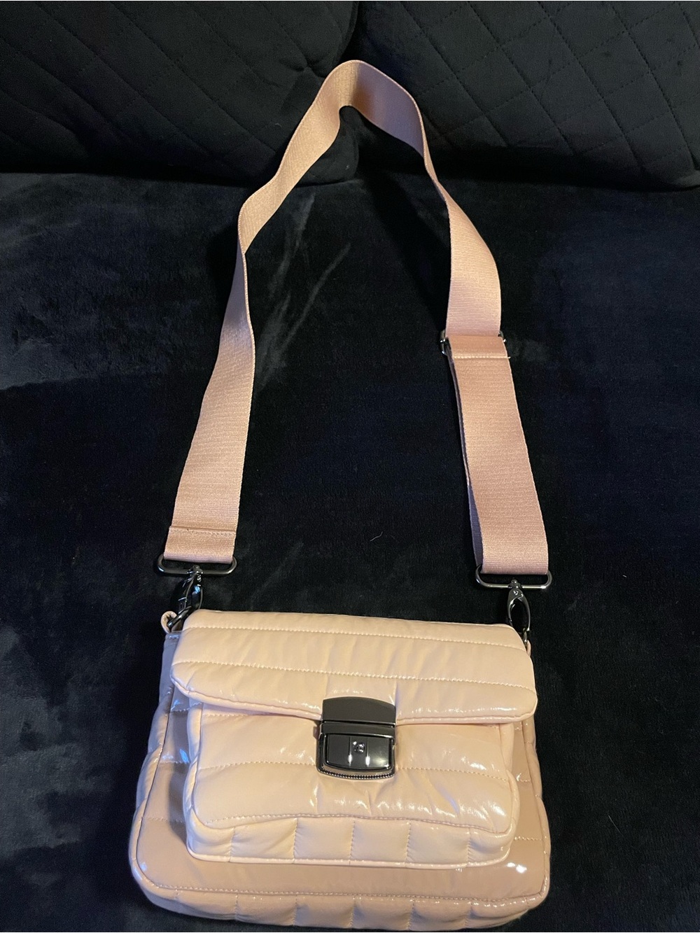 THINK ROYLN brand new Beige- Cream Quilted Crossbody Shoulder Bag-Wide Strap